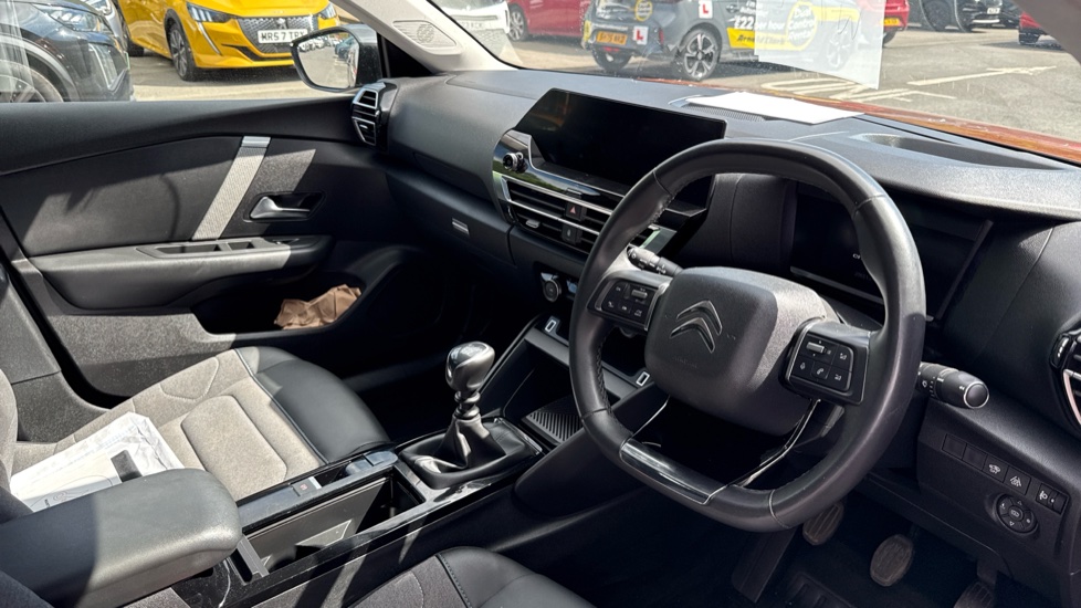 Citroen C4 1.2 PureTech [130] Shine 5dr Petrol Hatchback - Image 11