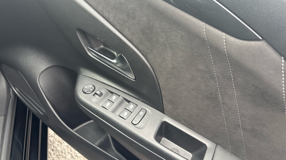 Vauxhall Corsa 1.2 Turbo Ultimate 5dr Auto Petrol Hatchback - Image 32
