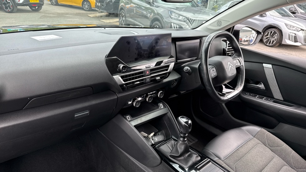 Citroen C4 1.2 PureTech [130] Shine 5dr Petrol Hatchback - Image 9
