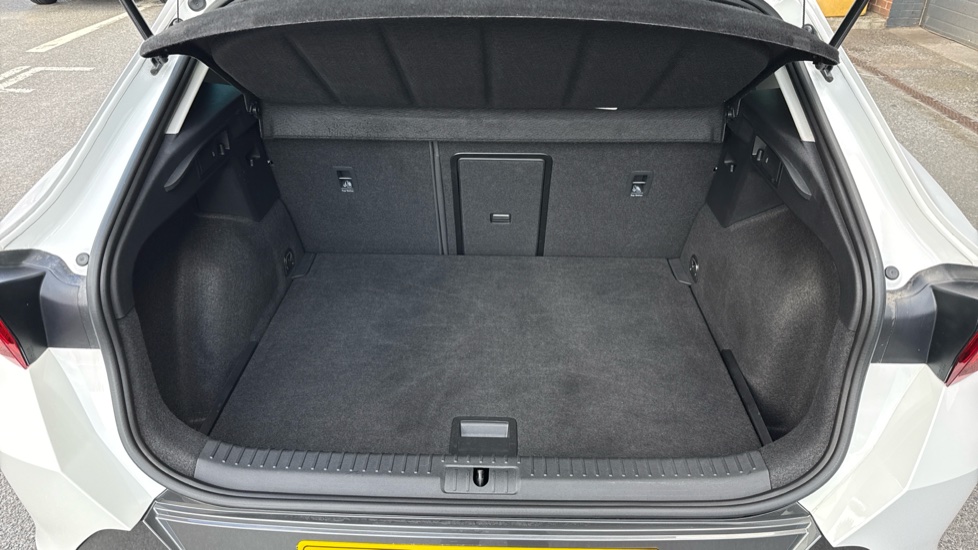 CUPRA Formentor 1.5 TSI 150 V1 5dr DSG Petrol Estate - Image 4