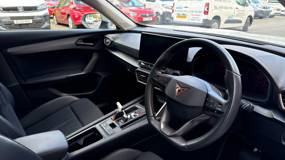 CUPRA Formentor 1.5 TSI 150 V1 5dr DSG Petrol Estate - Image 11