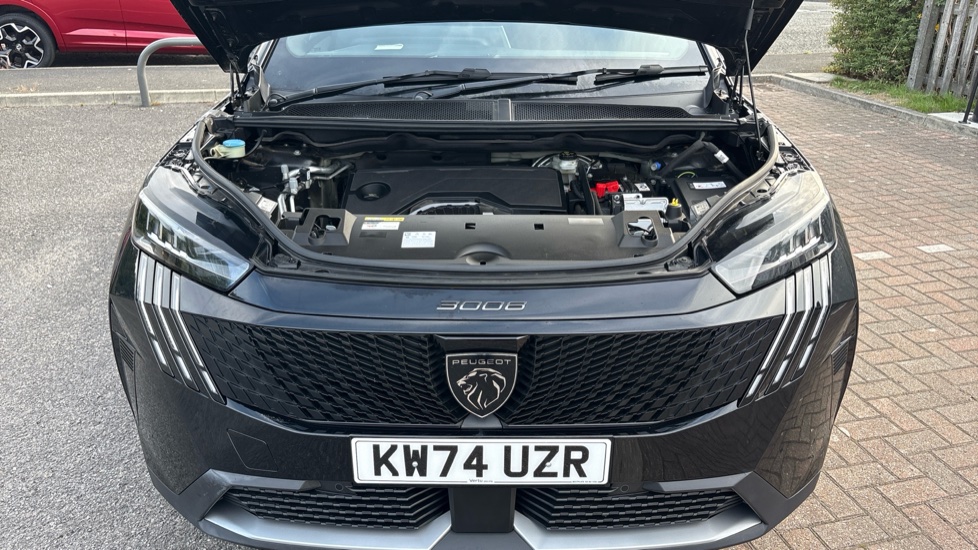 Peugeot 3008 1.2 Hybrid 136 GT 5dr e-DSC6 Petrol Estate - Image 8