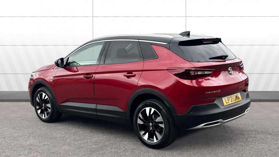 Vauxhall Grandland X 1.2 Turbo Griffin Edition 5dr Petrol Hatchback - Image 2