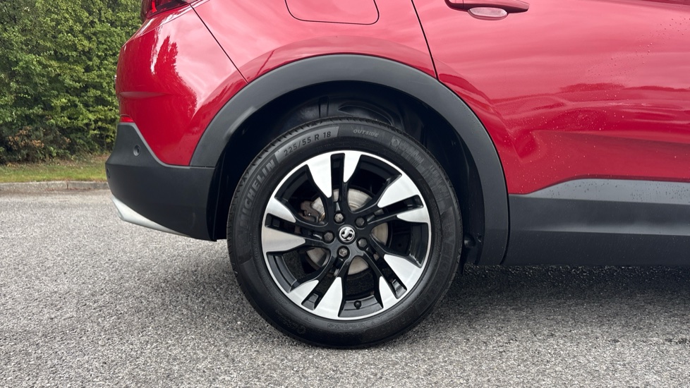 Vauxhall Grandland X 1.2 Turbo Griffin Edition 5dr Petrol Hatchback - Image 7