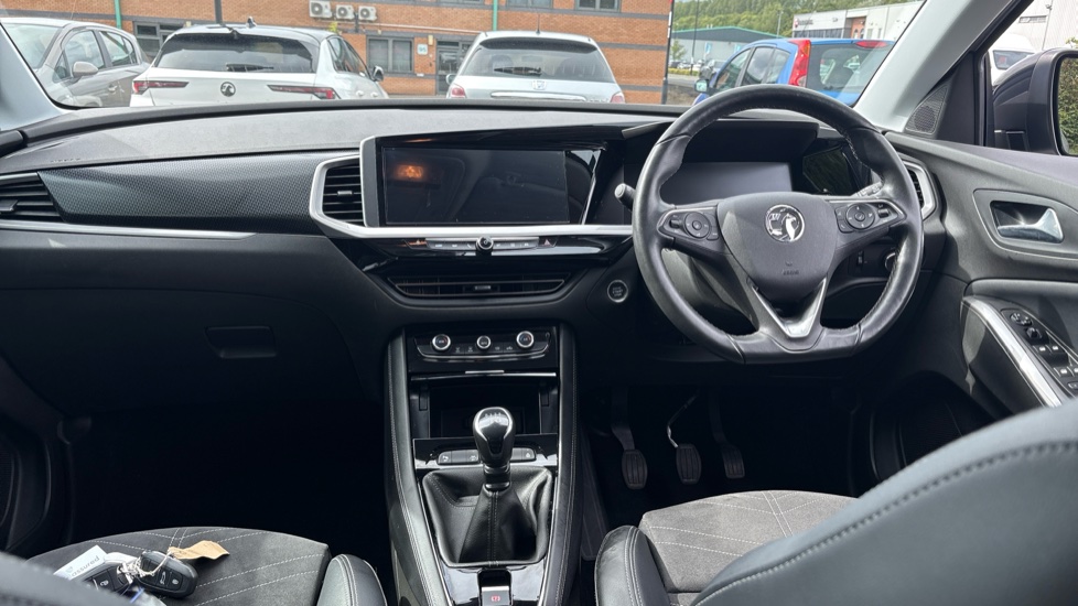 Vauxhall Grandland 1.2 Turbo Ultimate 5dr Petrol Hatchback - Image 10