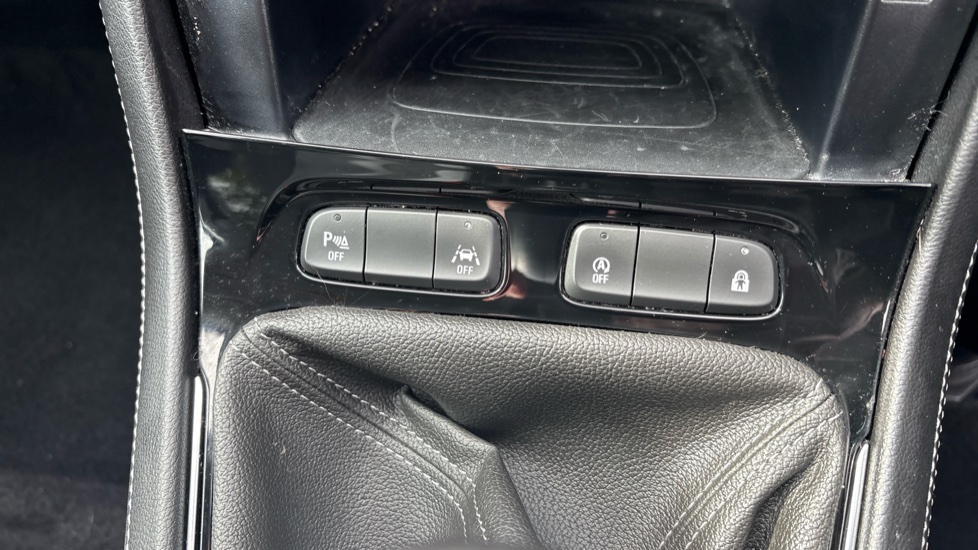 Vauxhall Grandland 1.2 Turbo Ultimate 5dr Petrol Hatchback - Image 39
