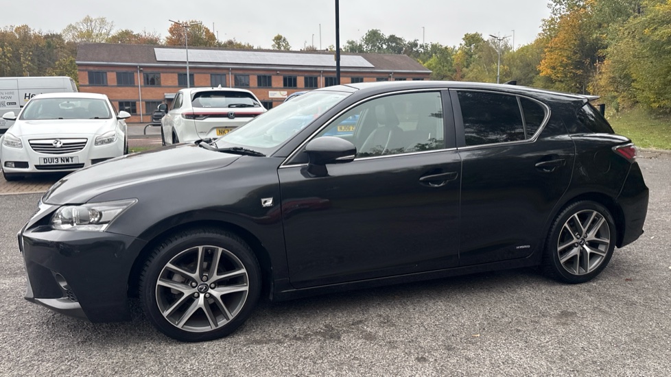 Lexus CT 200h 1.8 F-Sport 5dr CVT Auto Hybrid Hatchback - Image 25
