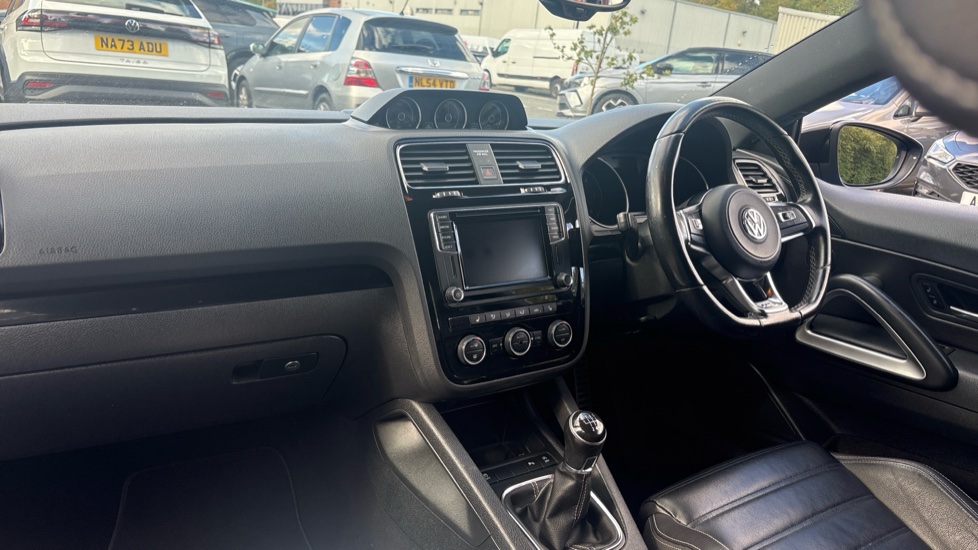 Volkswagen Scirocco 2.0 TDi BlueMotion Tech R-Line Black Edition 3dr Diesel Coupe - Image 9