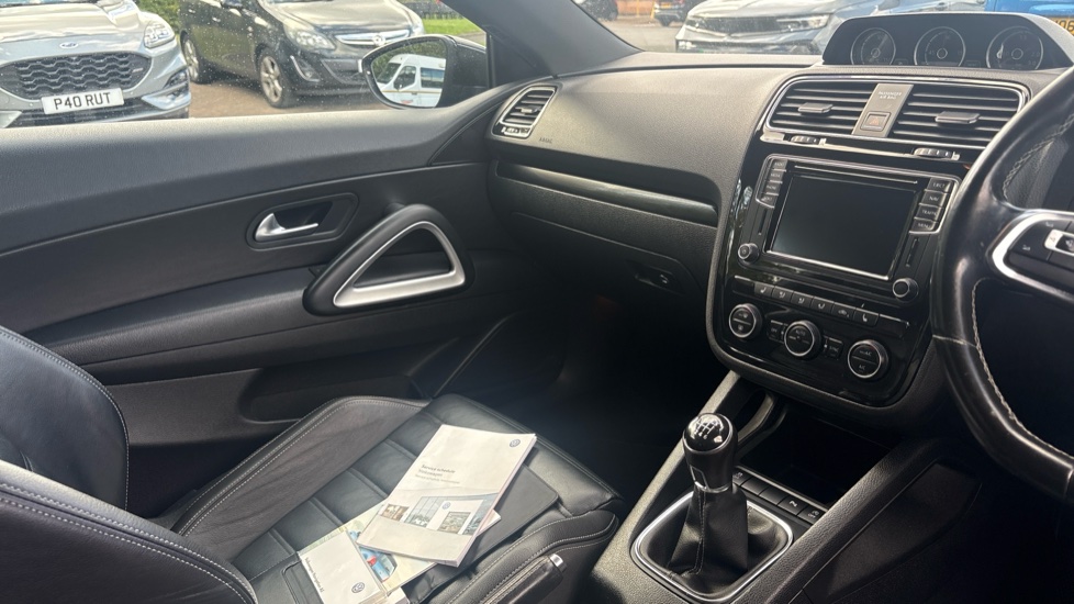 Volkswagen Scirocco 2.0 TDi BlueMotion Tech R-Line Black Edition 3dr Diesel Coupe - Image 14
