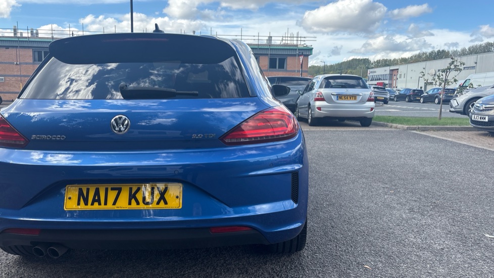 Volkswagen Scirocco 2.0 TDi BlueMotion Tech R-Line Black Edition 3dr Diesel Coupe - Image 25
