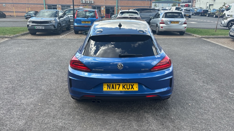Volkswagen Scirocco 2.0 TDi BlueMotion Tech R-Line Black Edition 3dr Diesel Coupe - Image 26