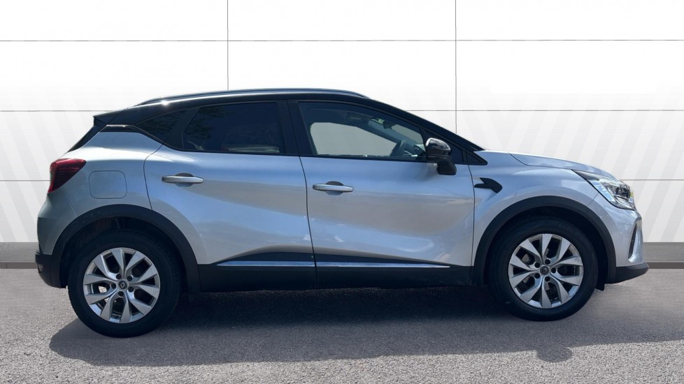 Renault Captur 1.5 dCi 95 Iconic 5dr Diesel Hatchback - Image 5