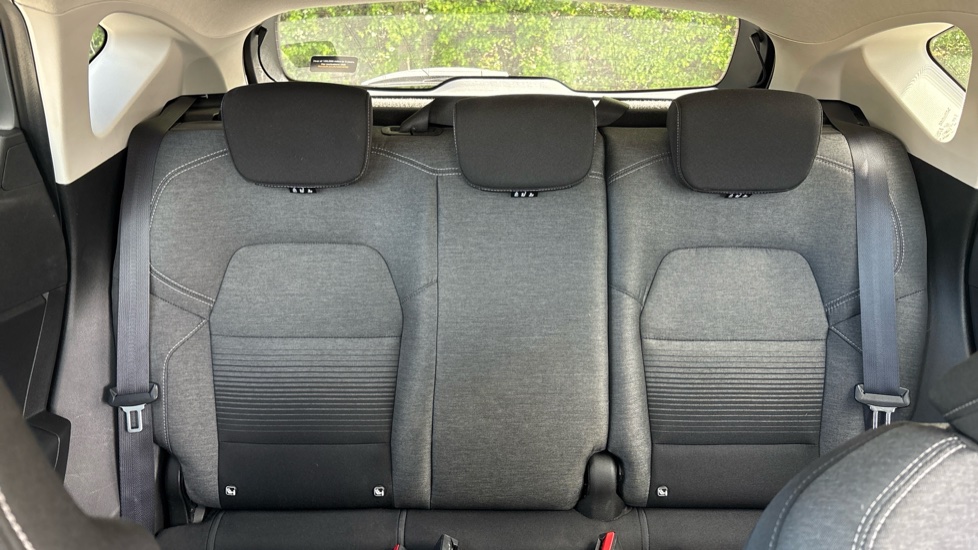 Renault Captur 1.5 dCi 95 Iconic 5dr Diesel Hatchback - Image 15