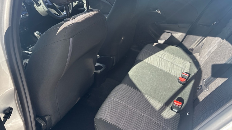 Vauxhall Corsa 1.2 Design 5dr Petrol Hatchback - Image 16