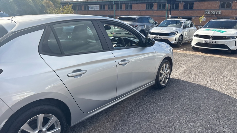 Vauxhall Corsa 1.2 Design 5dr Petrol Hatchback - Image 21