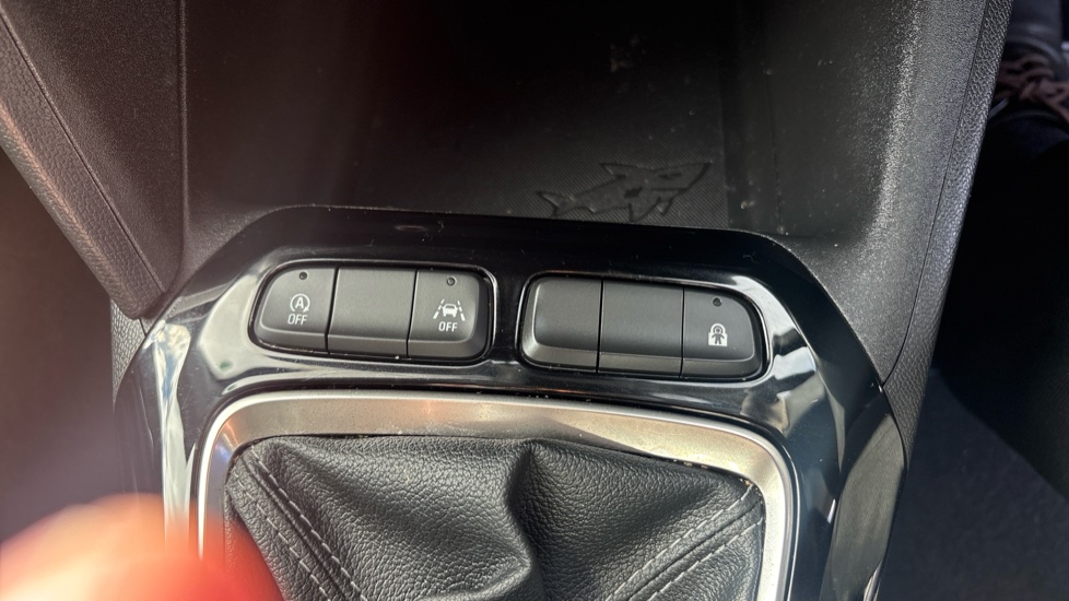 Vauxhall Corsa 1.2 Design 5dr Petrol Hatchback - Image 36