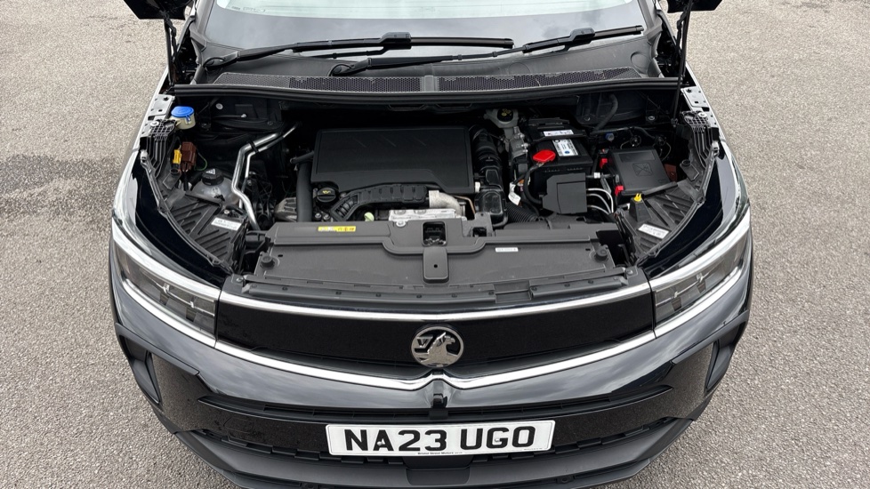 Vauxhall Grandland 1.2 Turbo Design 5dr Petrol Hatchback - Image 8