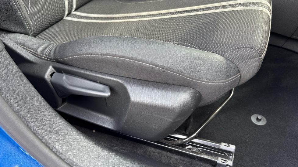 Vauxhall Corsa 1.2 GS 5dr Petrol Hatchback - Image 25