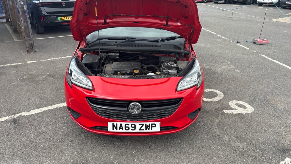 Vauxhall Corsa 1.4 Griffin 3dr Petrol Hatchback - Image 8