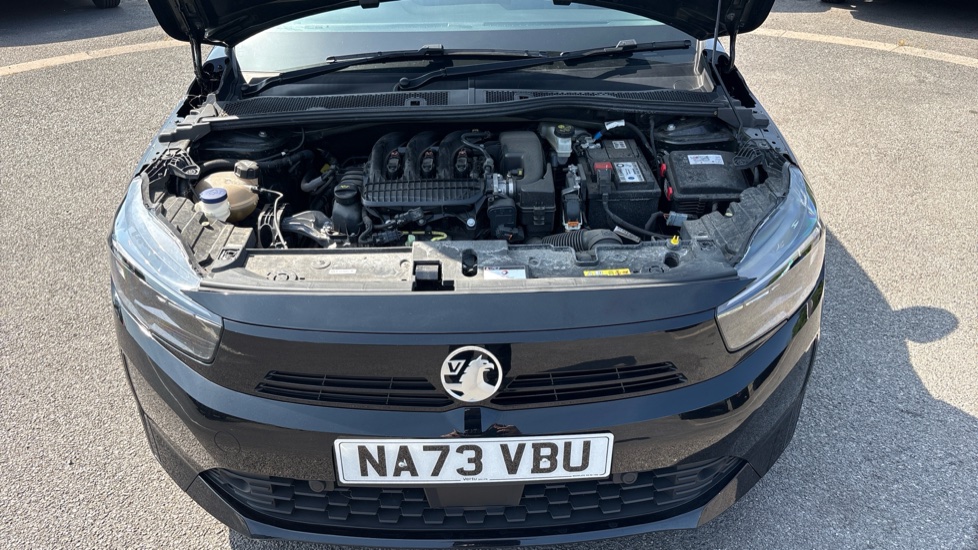 Vauxhall Corsa 1.2 Design 5dr Petrol Hatchback - Image 8