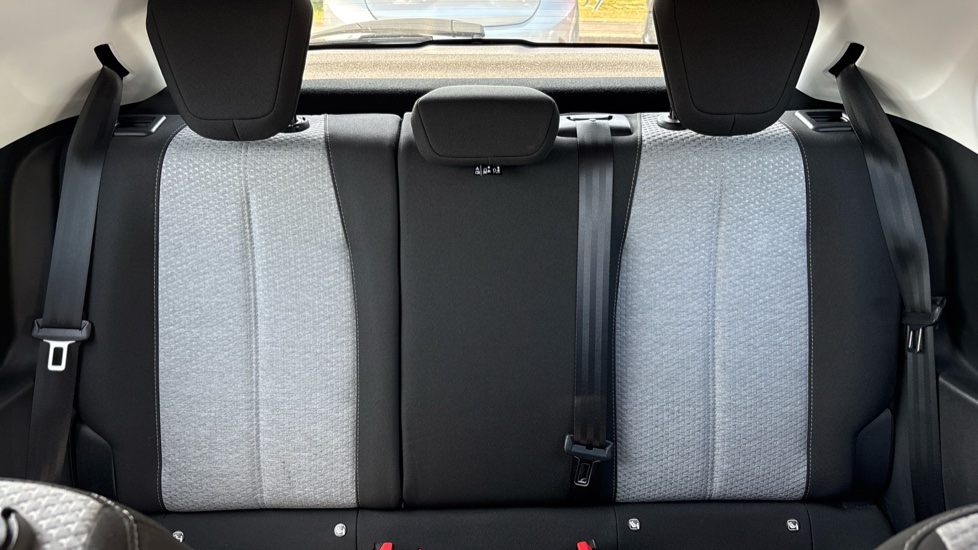 Vauxhall Corsa 1.2 Design 5dr Petrol Hatchback - Image 15