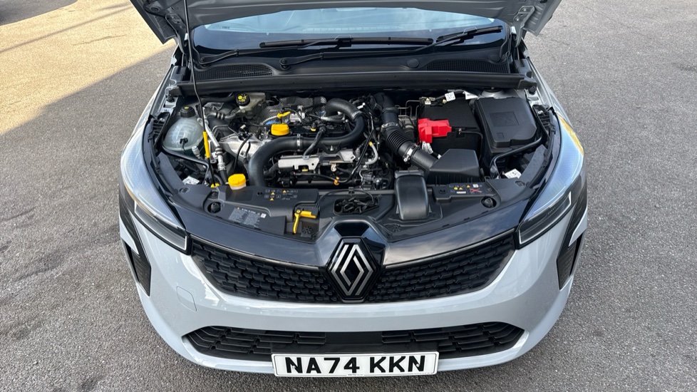 Renault Clio 1.0 TCe 90 Evolution 5dr Petrol Hatchback - Image 8