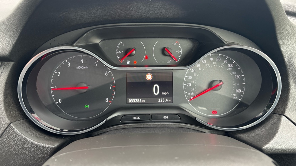 Vauxhall Grandland X 1.2 Turbo Griffin Edition 5dr Petrol Hatchback - Image 18