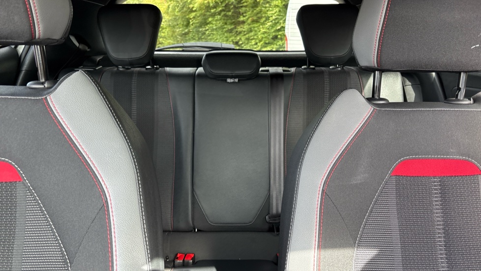 Vauxhall Mokka 100kW SRi Nav Premium 50kWh 5dr Auto Electric Hatchback - Image 15