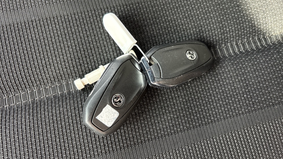 Vauxhall Mokka 100kW SRi Nav Premium 50kWh 5dr Auto Electric Hatchback - Image 20