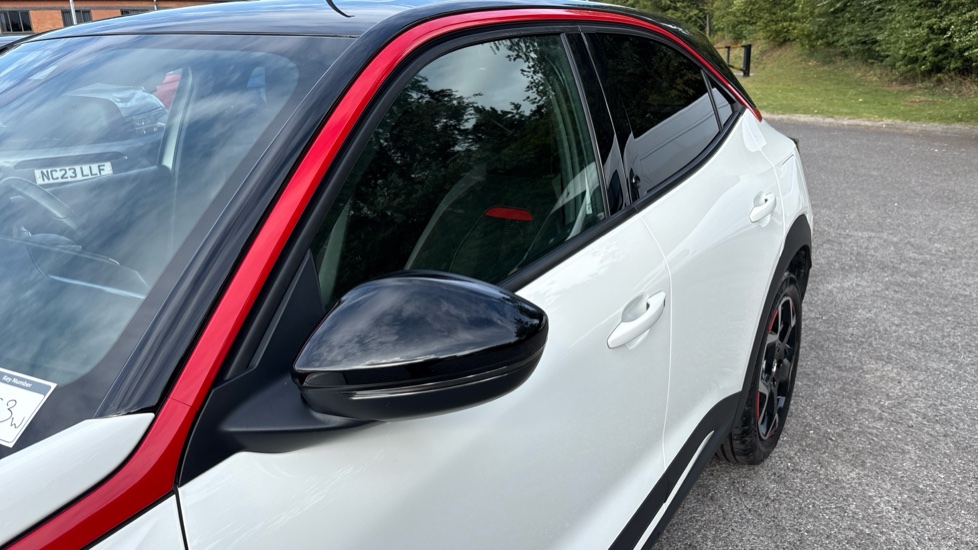 Vauxhall Mokka 100kW SRi Nav Premium 50kWh 5dr Auto Electric Hatchback - Image 23