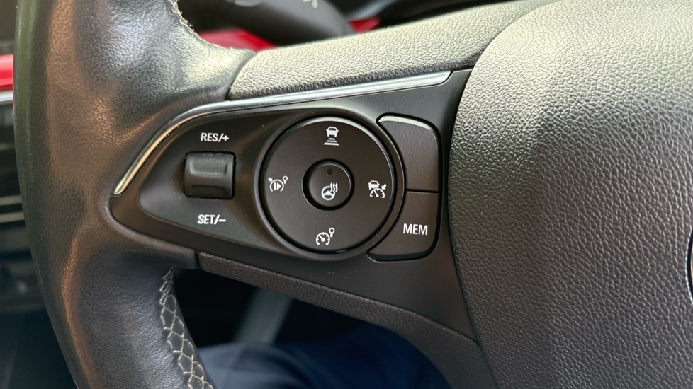 Vauxhall Mokka 100kW SRi Nav Premium 50kWh 5dr Auto Electric Hatchback - Image 27