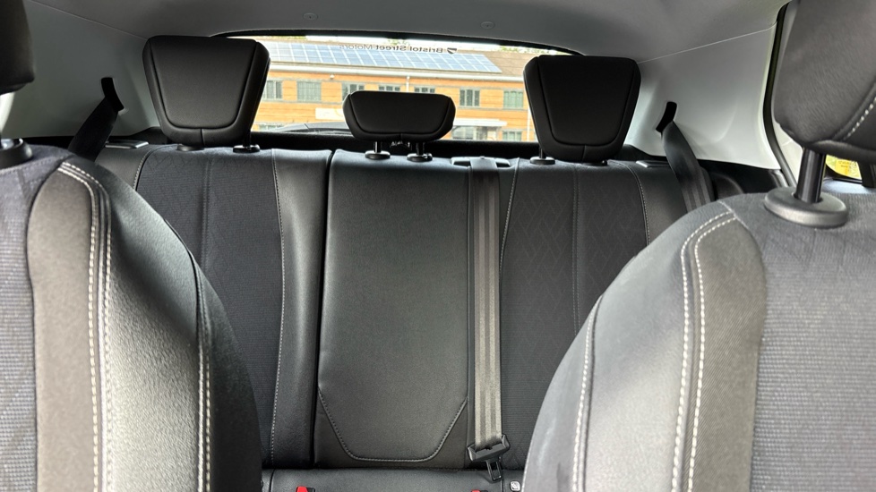 Vauxhall Corsa 1.2 Griffin Edition 5dr Petrol Hatchback - Image 15