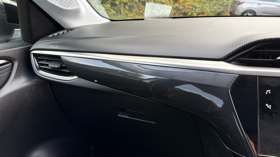 Vauxhall Corsa 1.2 Griffin Edition 5dr Petrol Hatchback - Image 30