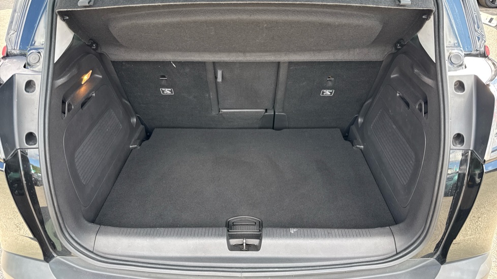 Vauxhall Crossland 1.2 SRi Nav 5dr Petrol Hatchback - Image 4