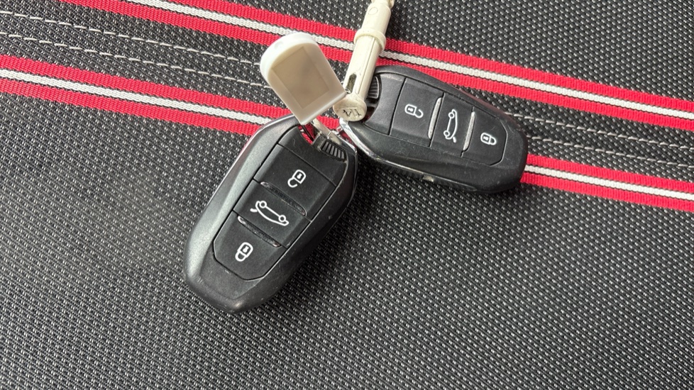 Vauxhall Corsa 1.2 Turbo SRi Premium 5dr Petrol Hatchback - Image 20