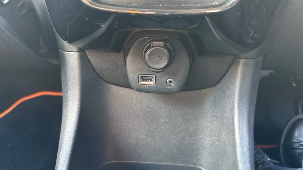 Toyota Aygo 1.0 VVT-i X-Cite 6 5dr x-shift Petrol Hatchback - Image 22