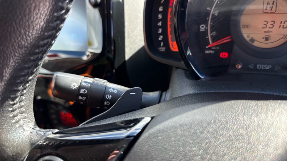 Toyota Aygo 1.0 VVT-i X-Cite 6 5dr x-shift Petrol Hatchback - Image 30