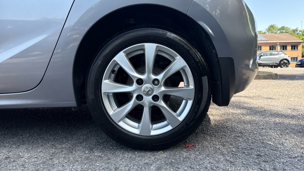 Vauxhall Corsa 1.2 SE Premium 5dr Petrol Hatchback - Image 7