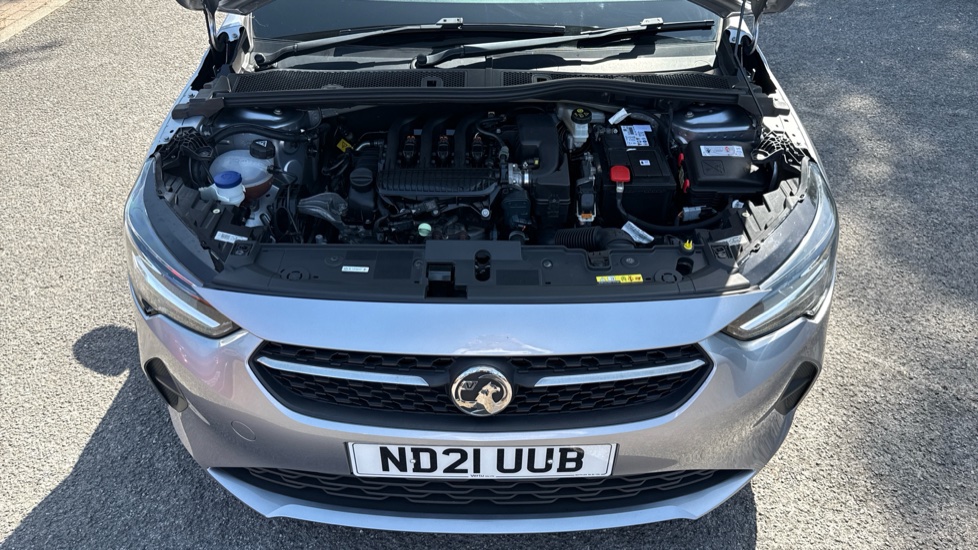 Vauxhall Corsa 1.2 SE Premium 5dr Petrol Hatchback - Image 8