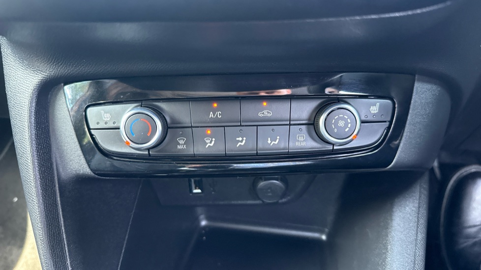 Vauxhall Corsa 1.2 SE Premium 5dr Petrol Hatchback - Image 23