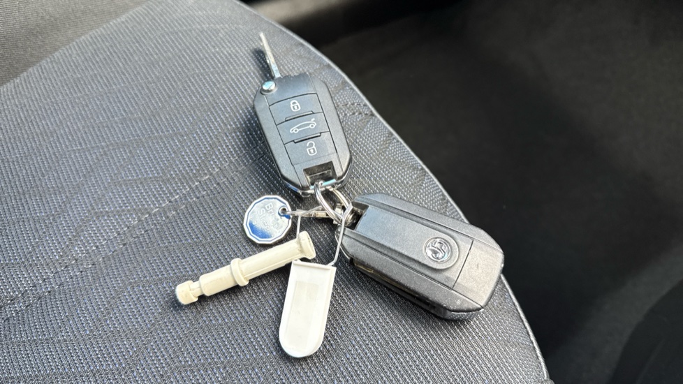 Vauxhall Corsa 1.2 Elite Edition 5dr Petrol Hatchback - Image 20