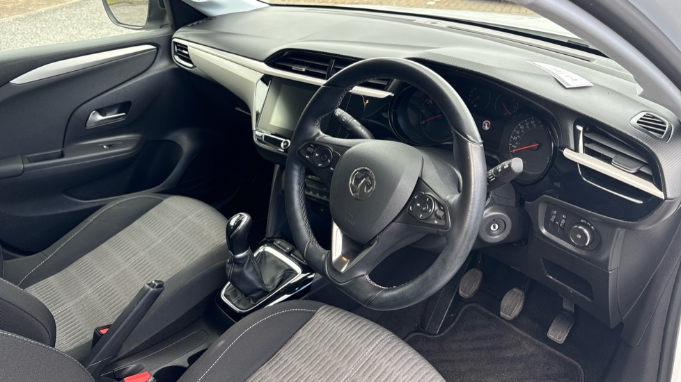 Vauxhall Corsa 1.2 SE Edition 5dr Petrol Hatchback - Image 11