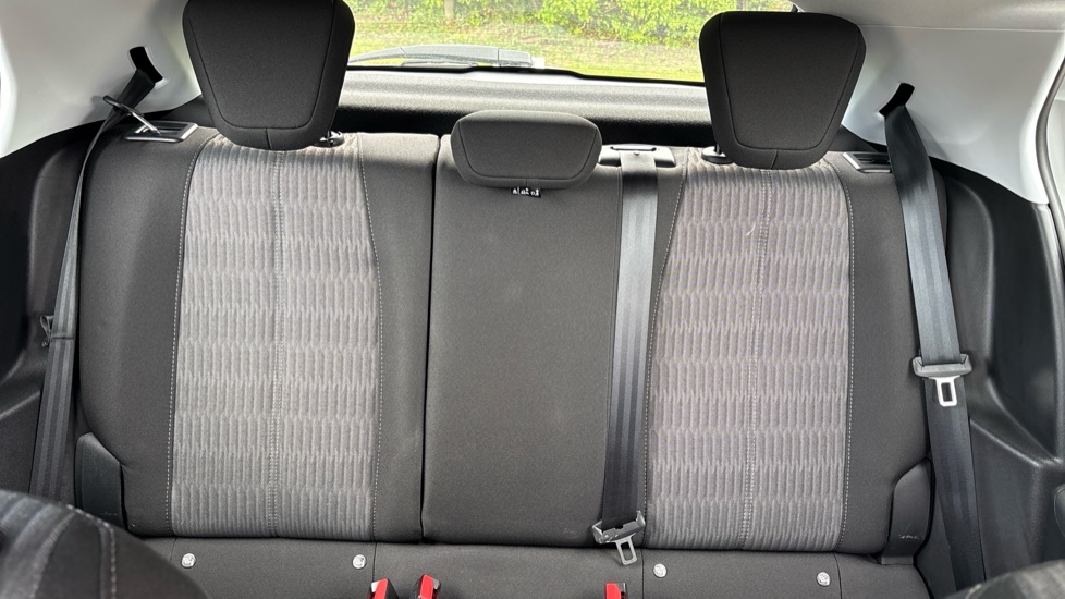 Vauxhall Corsa 1.2 SE Edition 5dr Petrol Hatchback - Image 15