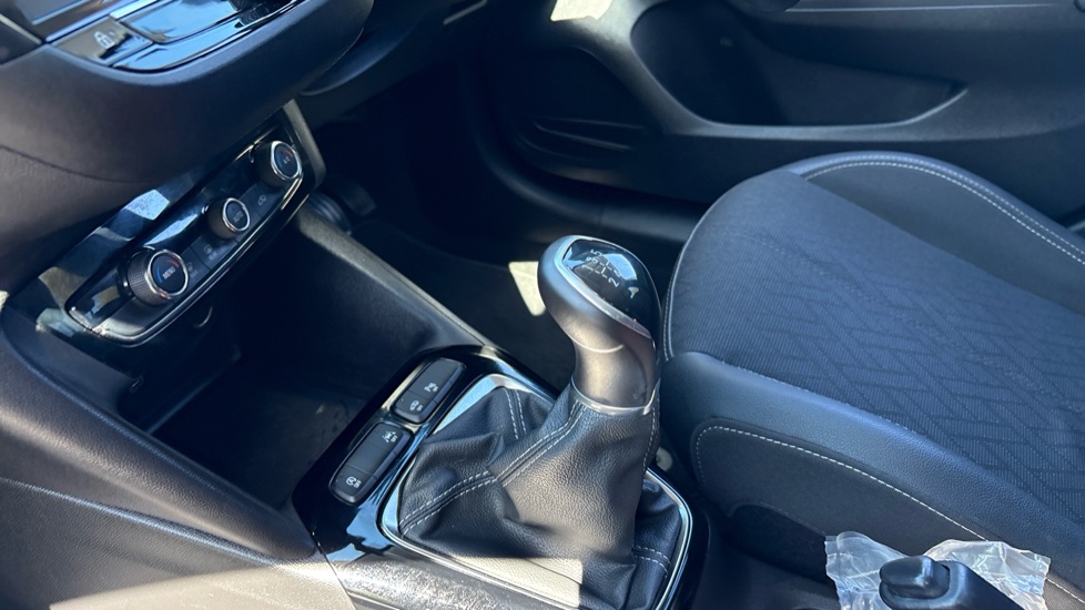Vauxhall Corsa 1.2 Elite Edition 5dr Petrol Hatchback - Image 13