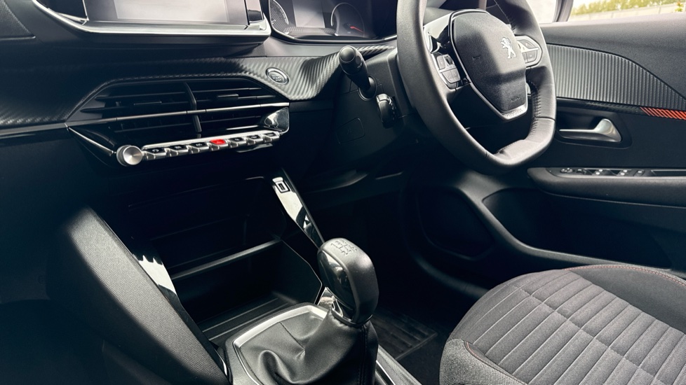Peugeot 208 1.2 PureTech Active Premium + 5dr Petrol Hatchback - Image 13