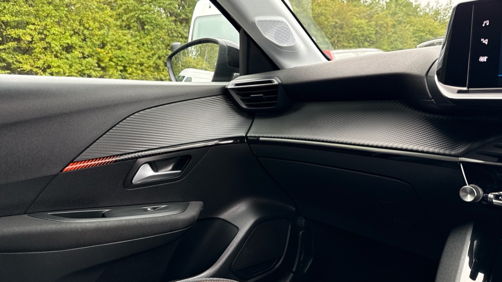 Peugeot 208 1.2 PureTech Active Premium + 5dr Petrol Hatchback - Image 31