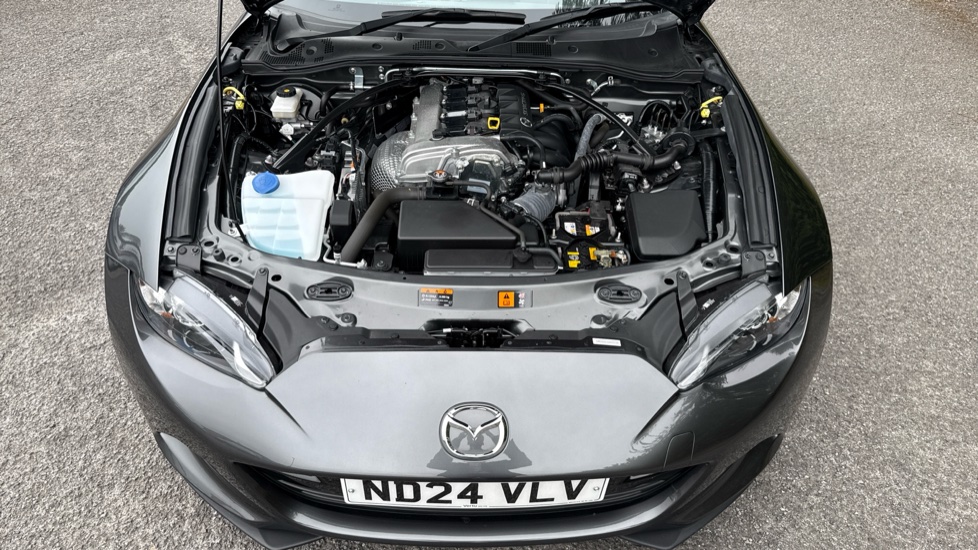 Mazda MX-5 2.0 [184] Exclusive-Line 2dr Petrol Convertible - Image 8