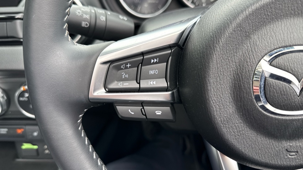 Mazda MX-5 2.0 [184] Exclusive-Line 2dr Petrol Convertible - Image 30
