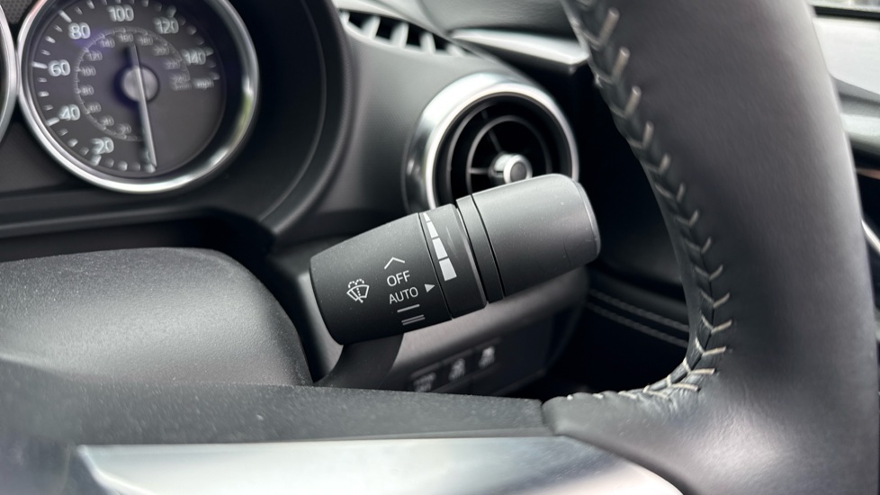 Mazda MX-5 2.0 [184] Exclusive-Line 2dr Petrol Convertible - Image 32