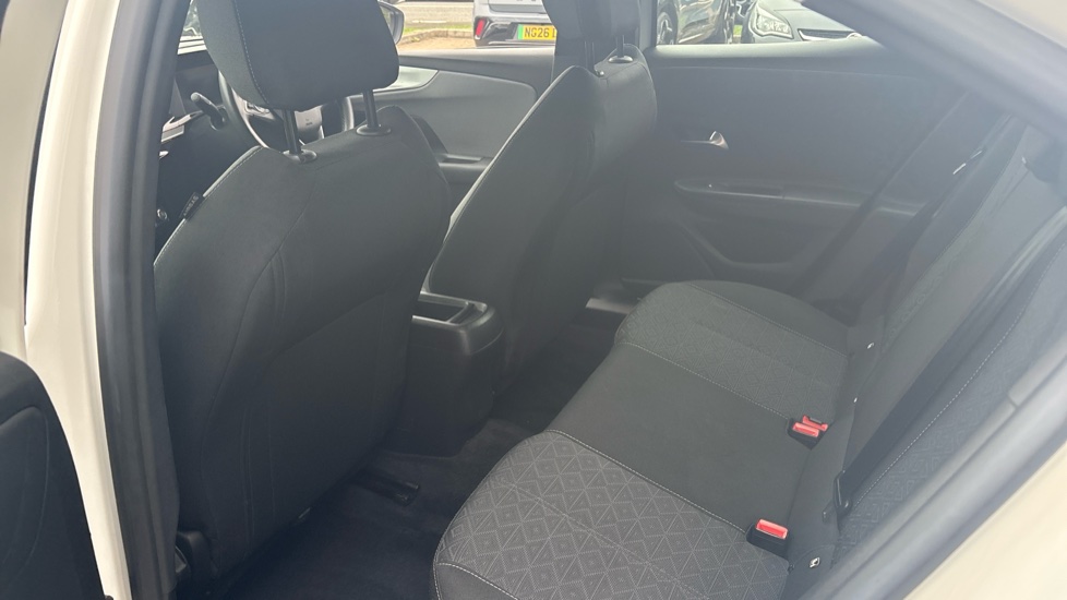 Vauxhall Mokka 1.2 Turbo 100 SE 5dr Petrol Hatchback - Image 16